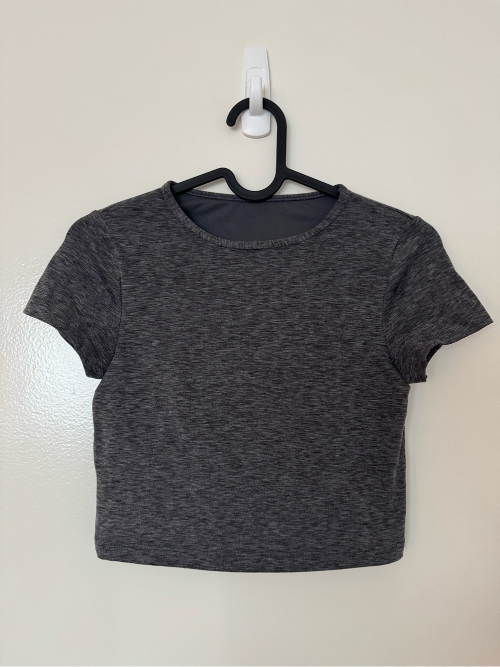Gilly Hicks - Hollister Charcoal Short Sleeve Crop top with built in bra xs